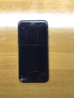 iPhone 7 Jet Black 128 GB docomoのサムネイル