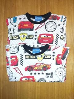 ディズニーリゾート　カーズTシャツ100cm ２枚セットのサムネイル