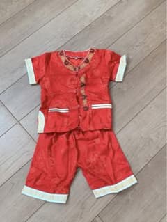 子供用チャイナ服のサムネイル