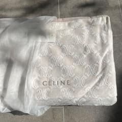 CÉLINE 】エンボス加工綿毛布140×200 - メルカリ