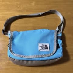 美品　THE NORTH FACE ショルダーバッグ ブルーのサムネイル