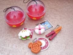 東京ディズニーリゾート フードチャーム ガチャ2個セット 【お値下げ中】のサムネイル