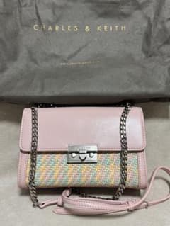 CHARLES & KEITH ♡ ショルダーバッグ レディースのサムネイル