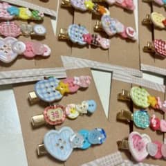 カラフルボタン型ヘアクリップセットのサムネイル