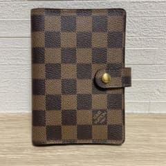 ルイヴィトンスモール手帳　LVのサムネイル