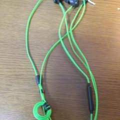 RAZERイヤホン Hammerhead Pro V2のサムネイル