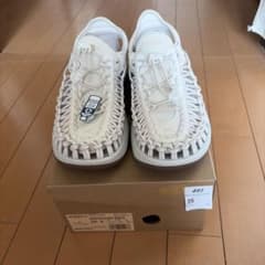 KEEN UNEEK サンダル Birch/Silver Birch - メルカリ