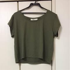 カーキーのTシャツのサムネイル