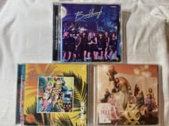 TWICE アルバム 3枚セット K-POPのサムネイル