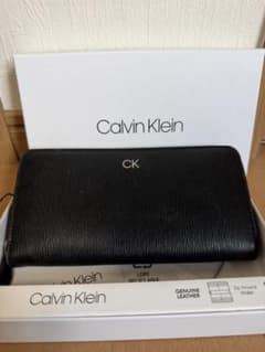Calvin Klein 長財布 ブラック ジップアラウンドのサムネイル