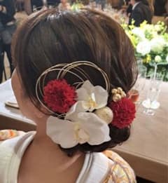 胡蝶蘭　和装髪飾りのサムネイル