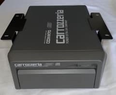 新品 carrozzeria 車載用6連奏CDチェンジャー CDX-M70 - メルカリ