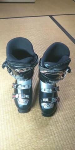 値下】NORDICA ノルディカ ONE スキーブーツ ブラック/シルバー - メルカリ