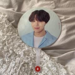 BTS うちわのサムネイル