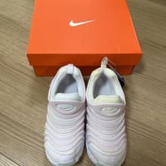 NIKE ダイナモフリー21センチのサムネイル