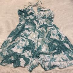 H&M 新品　ボタニカル　葉柄ノースリーブミニワンピース Lのサムネイル