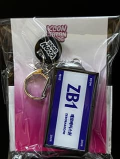 KCON2026 ライトキーリング ZEROBASEONEのサムネイル