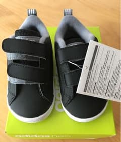 《新品》adidas neo  12cmのサムネイル