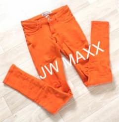 JW maxx モレトンスキニーパンツのサムネイル
