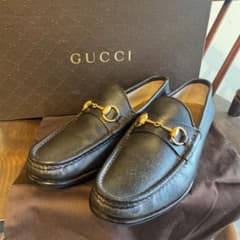 カカト新品☆ gucci グッチ　ビットローファー　size6 2/1のサムネイル