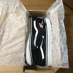 【キツネさん専用】VANS Old Skool 黒×白 新品 26.0cmのサムネイル