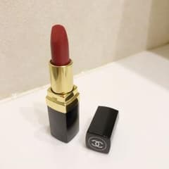 CHANELのサムネイル