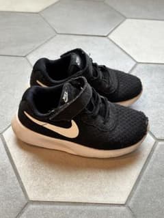 NIKE キッズ スニーカー ブラック　15.0cmのサムネイル