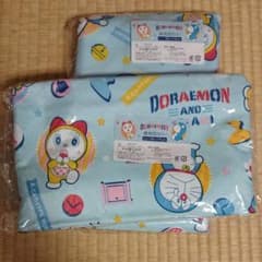 ドラえもん 敷布団と掛け布団カバーセットのサムネイル