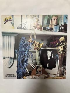 Brian Eno Here Come The Warm Jets レコードのサムネイル