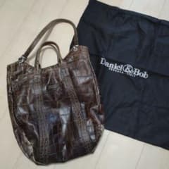 ジャンク品　Daniel & Bob Ferrara トートバッグ ブラウン ジャンク品 Daniel & Bob Ferrara トートバッグ ブラウン - メルカリ
