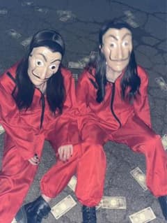 ペーパーハウス コスプレ 仮装 ハロウィン イベント コスチューム 映画のサムネイル