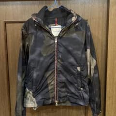 モンクレール パーカー NATH GIUBBOTTO 迷彩　サイズ0のサムネイル