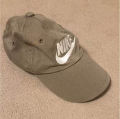 NIKE キャップ　４８センチ～５２センチ　調整可能のサムネイル