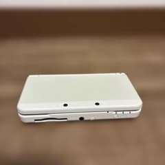 NEW ニンテンドー 3DS ホワイト タッチペン・充電器付きのサムネイル