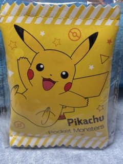 ポケットモンスター ピカチュウ フラットミニポーチのサムネイル