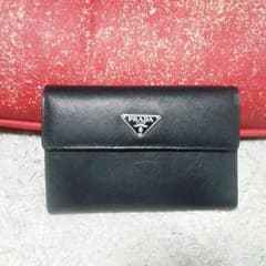 PRADA 折り財布 正規品のサムネイル