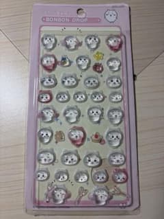 ちいかわ BONBON DROP seal シールのサムネイル