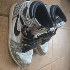 NIKE AIR JORDAN 1 ハイカット スニーカーのサムネイル