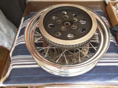 2000年式　スポーツスターXL883　中古リアホイール　 送料込みのサムネイル