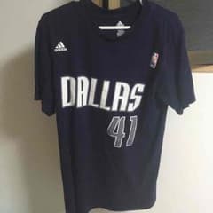 NBA ダラスマーベリクス ダークノビツキー Tシャツのサムネイル
