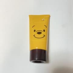 ディズニーリゾート　ハンドクリーム　プーさんのサムネイル