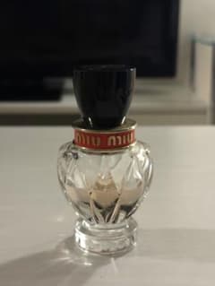 miu miu ツイスト オールドパルファム 30mlのサムネイル