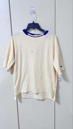 Champion 半袖 Tシャツ クリーム色 レディース Mサイズのサムネイル