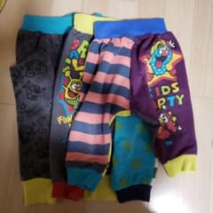 パンツ　三枚　長ズボン　まとめ売りのサムネイル