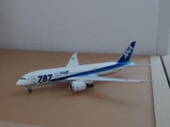 ANA ボーイング787-8 1:400 NH40068 - メルカリ