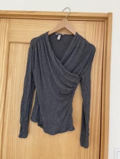 h&m トップスのサムネイル
