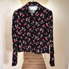 ☆ZARA チェリーブラウス☆のサムネイル