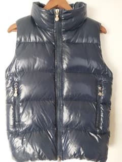 【美品】PYRENEX LOIC ダウンベスト ネイビー (S) PYRENEX LOIC ダウンベスト ネイビー S【美品】 - メルカリ