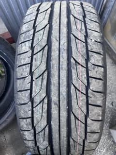 NITTO 245/40R20 2025年製 ほぼ新品のサムネイル