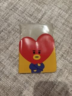 BT21 TATA パスポートケース　BTS テテ テヒョン Vのサムネイル